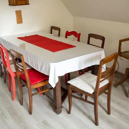 Monteurwohnung 公寓 *